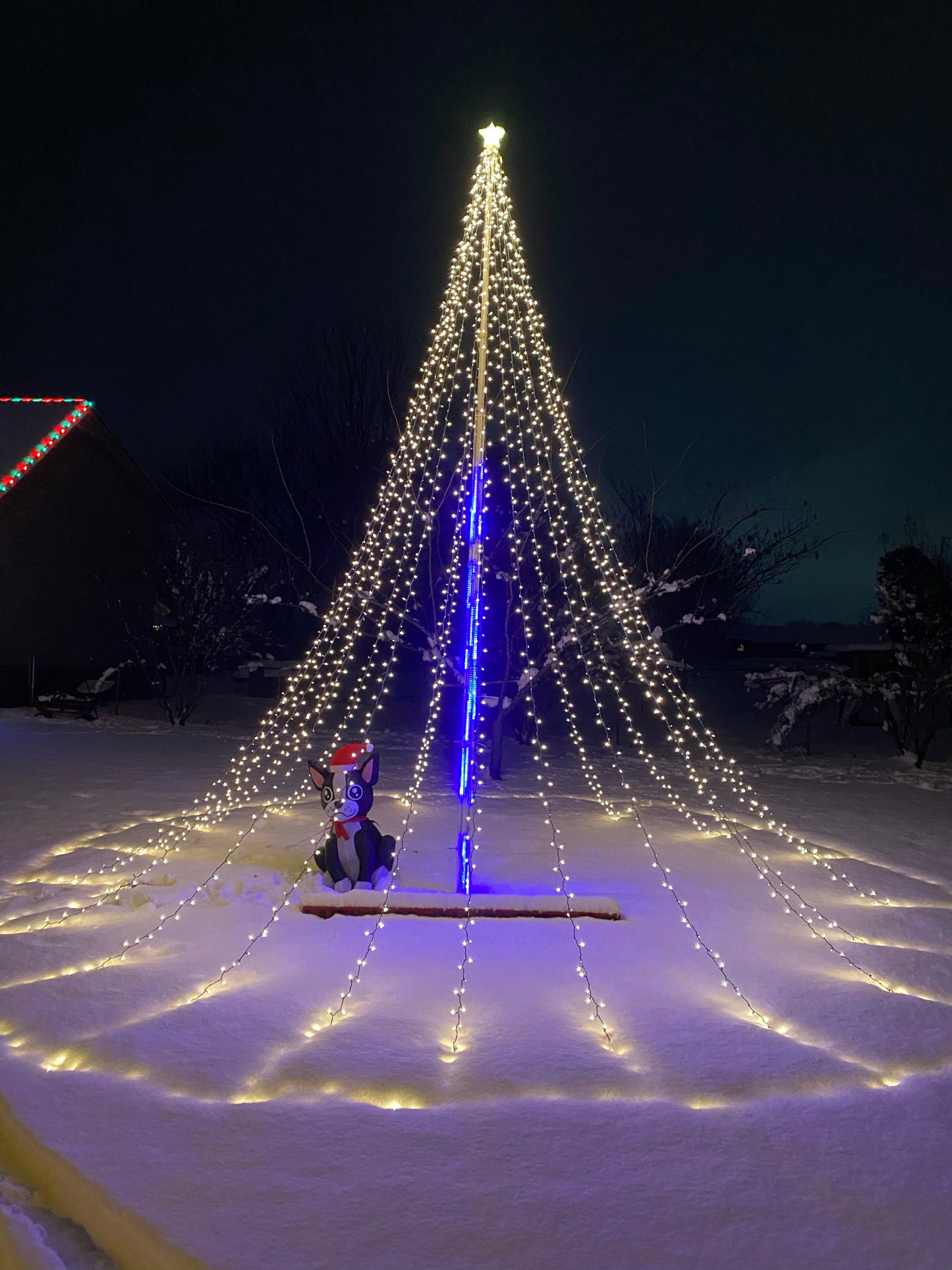 Flagpole christmas magic topper